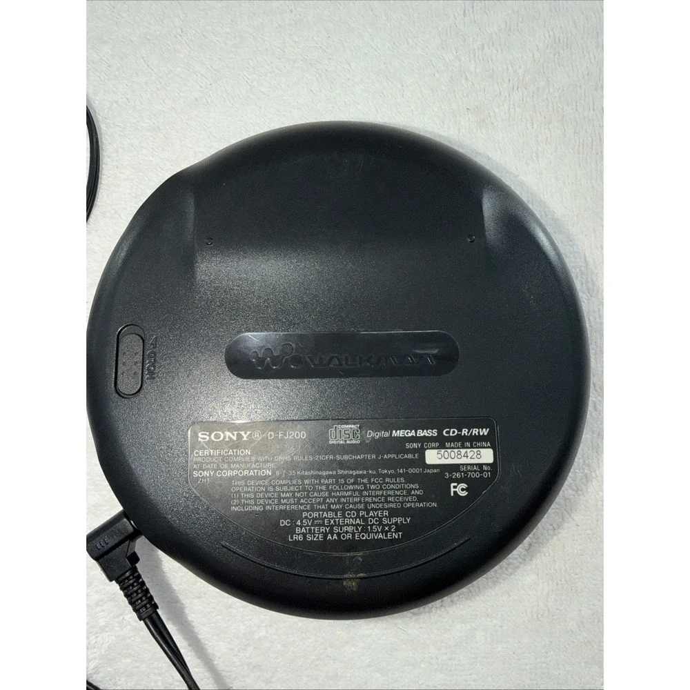 Sony CD Walkman With FM/AM Radio D-FJ200 Portable CD Player And Headphones Works